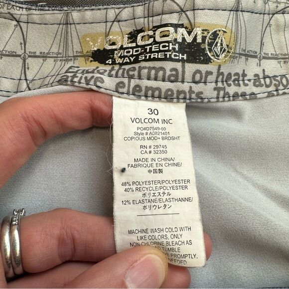 Volcom Men's Pull-On Swim Trunks Board Shorts 30 Blue Red Colorblock Zip Pocket - Picture 5 of 8